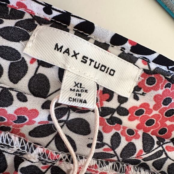 MAX STUDIO | Women’s Flutter Sleeve Top Faux Tie Multicolor Floral Blouse NEW XL - Picture 3 of 9